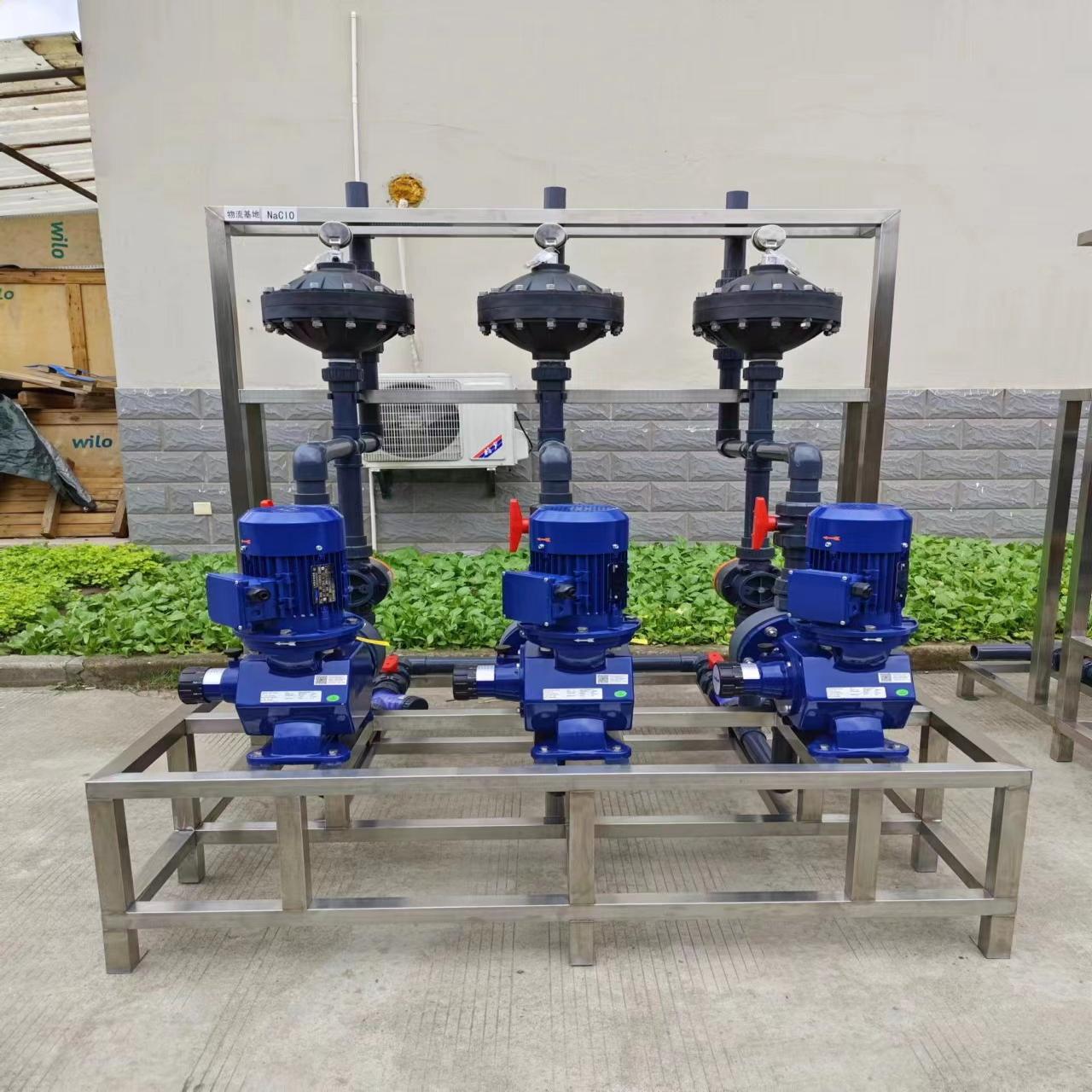 Acid-base neutralization and dosing host equipment